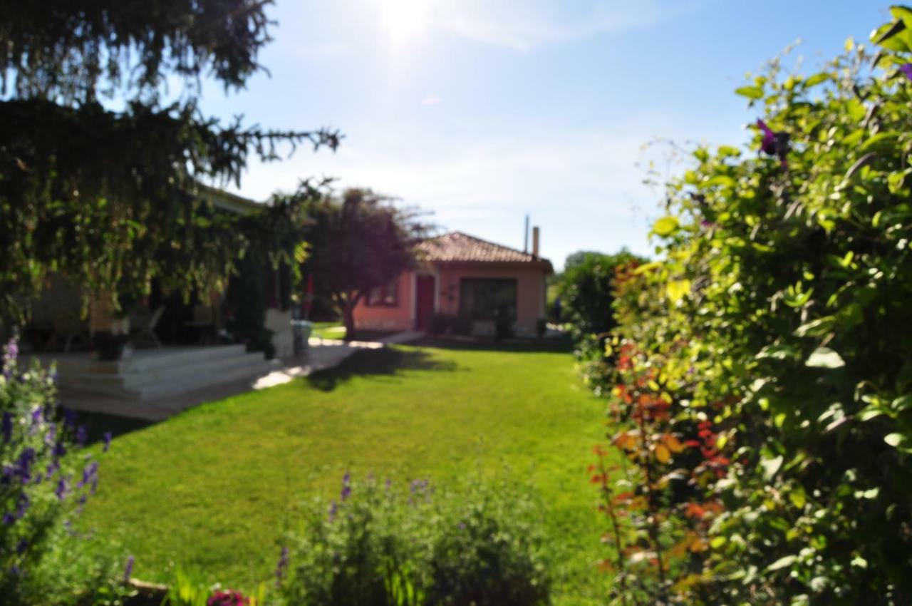 El Jardin De Manuela Βίλα Santibanez del Val Εξωτερικό φωτογραφία